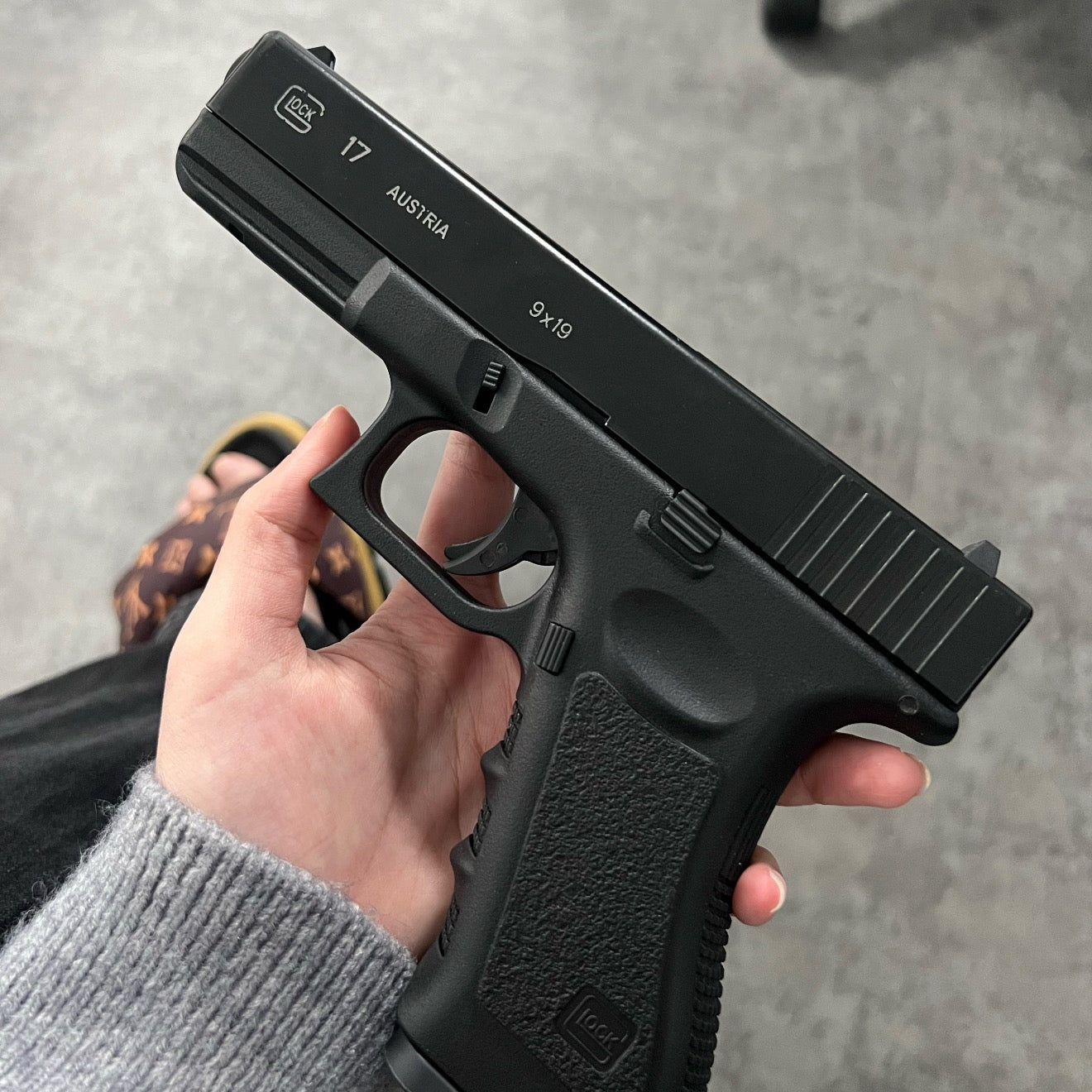 G17 Metal Manual Gel Blaster Toy gun | China